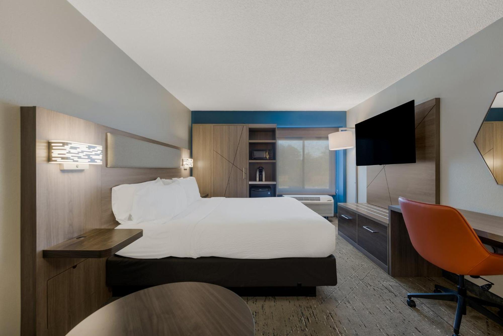 Holiday Inn Express Hotels- Hampton By Ihg Exterior foto
