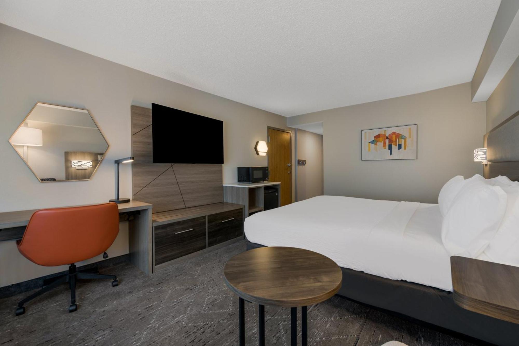 Holiday Inn Express Hotels- Hampton By Ihg Exterior foto